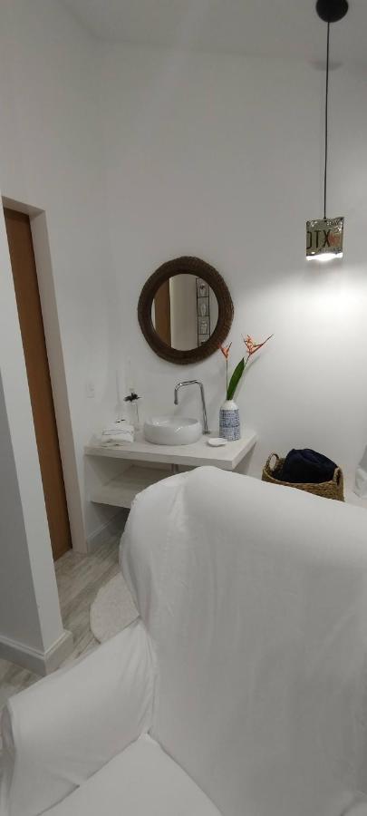Almas Gemeas Suite Com Cozinha Praia Da Ribeira Angra dos Reis Exterior foto
