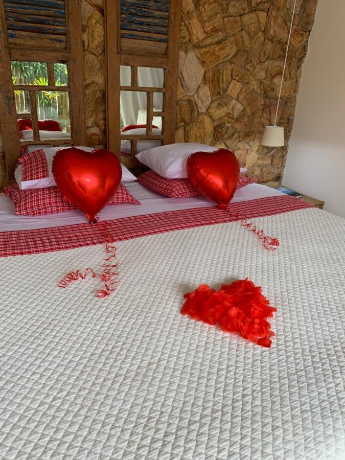 Almas Gemeas Suite Com Cozinha Praia Da Ribeira Angra dos Reis Exterior foto